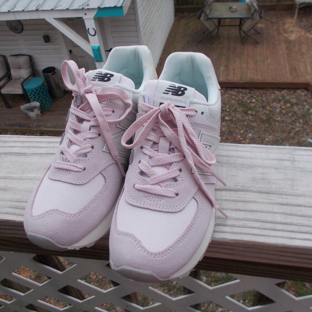 NEW BALANCE Brand NEW NEVER USED